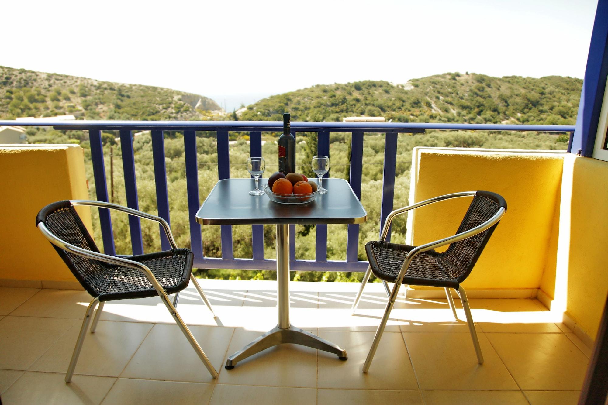 Politia Hotel Ayios Nikitas Ngoại thất bức ảnh