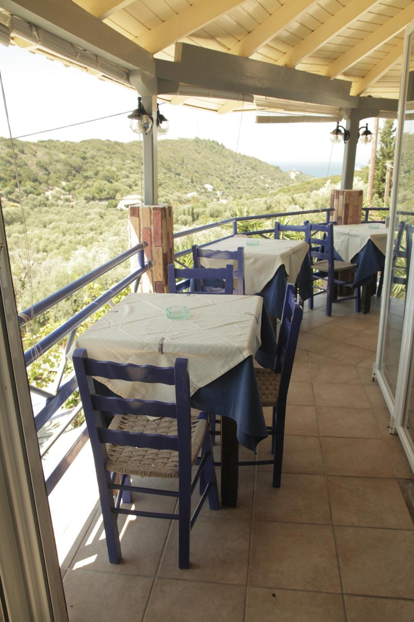 Politia Hotel Ayios Nikitas Ngoại thất bức ảnh
